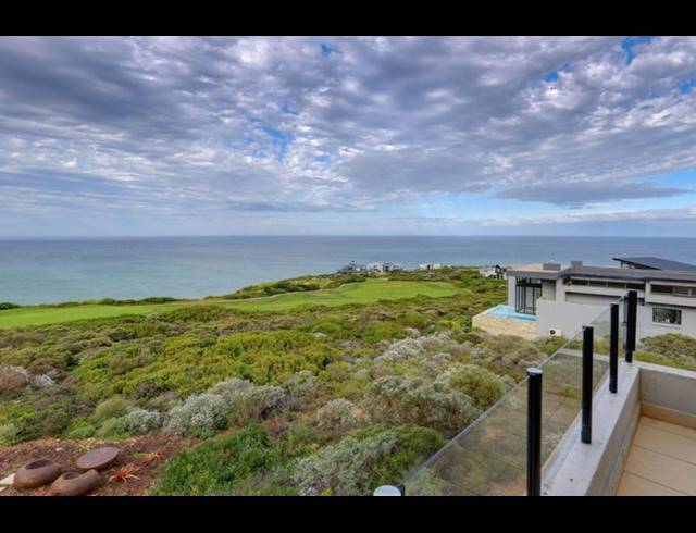5 BEDROOM HOUSE FOR SALE IN PINNACLE POINT GOLF ESTATE